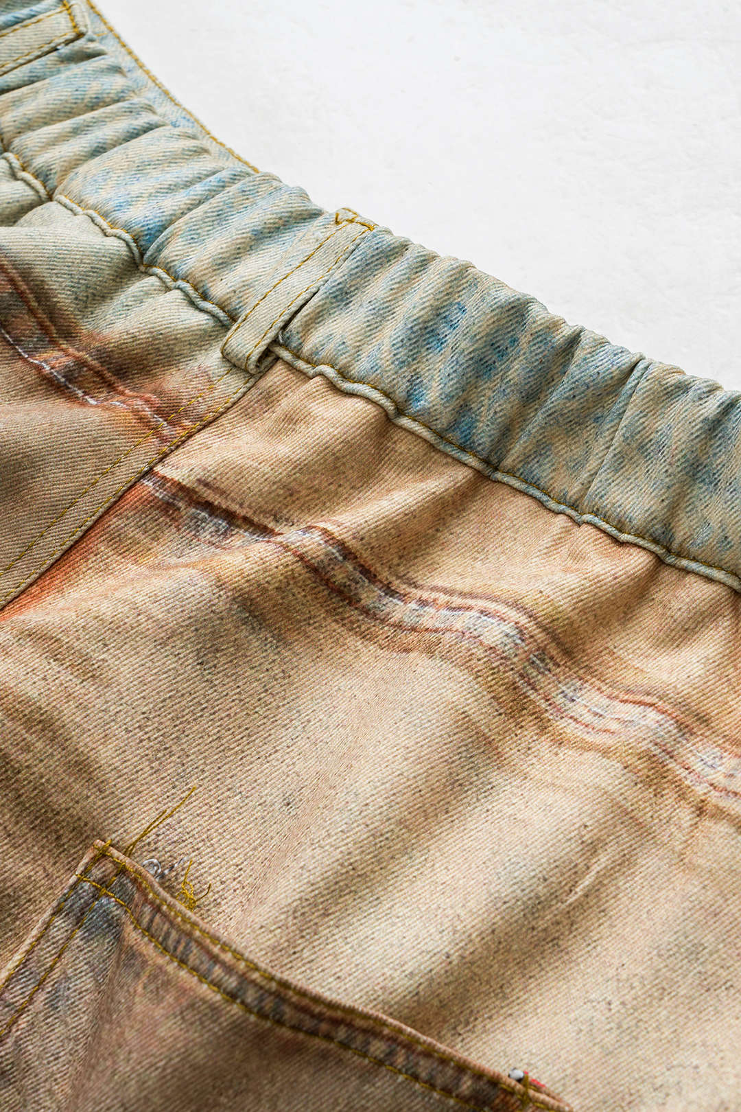 Soyut Baskılı Düğmeli Cep Pantolonları