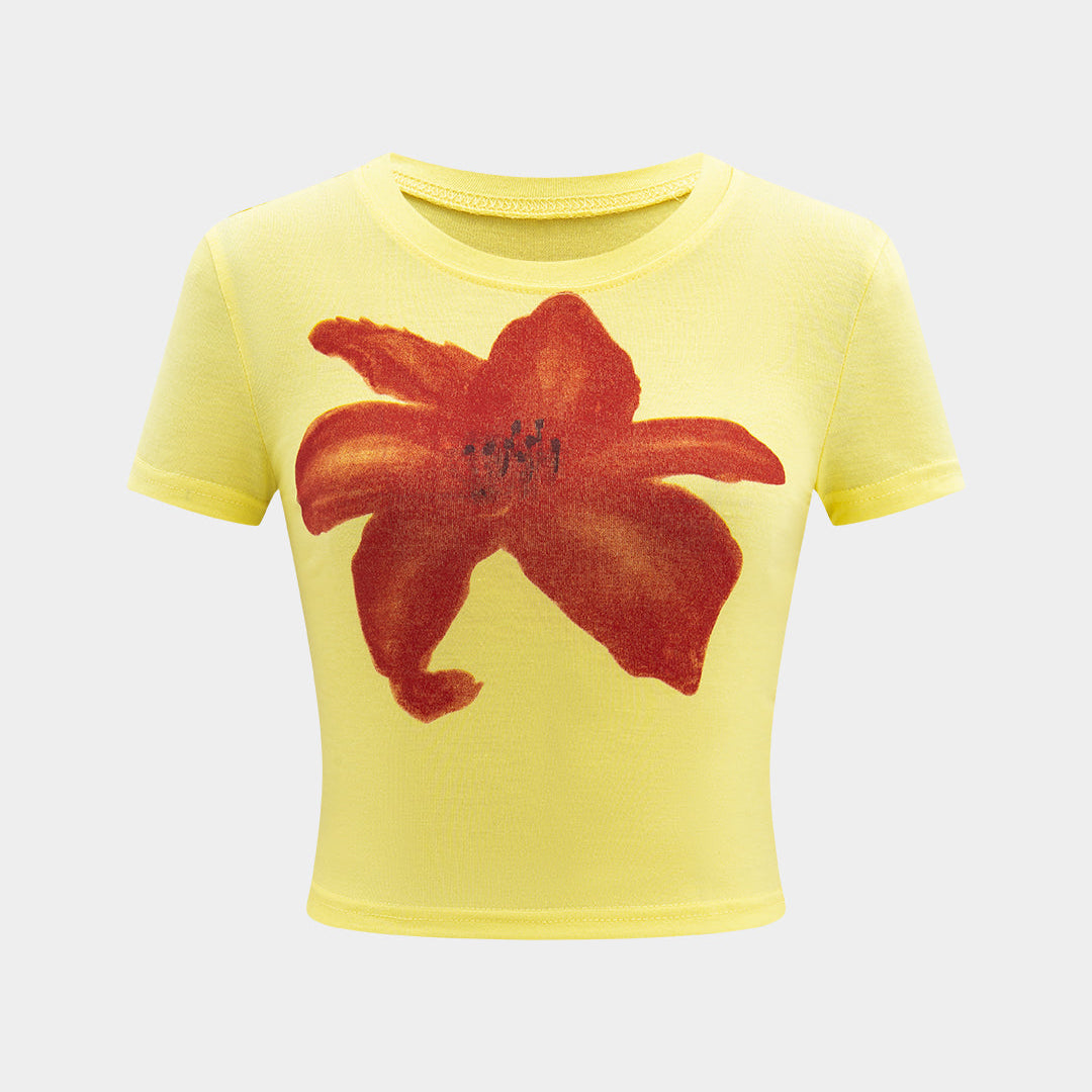 Çiçekli Kontrast Baskılı Yuvarlak Yaka Kısa Kollu Tişört