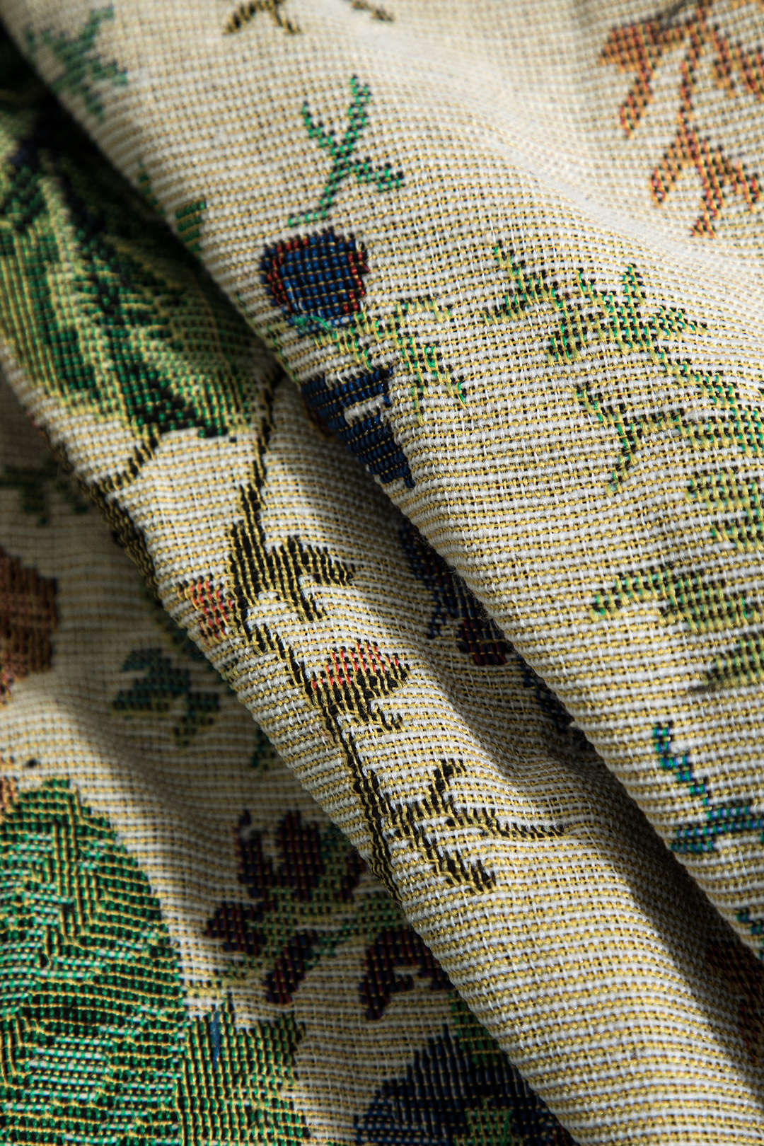 Çiçek Desenli Franjlı Bağcıklı Sırt Dekolteli Bluz Ve Düğmeli Cepli Pantolon Seti