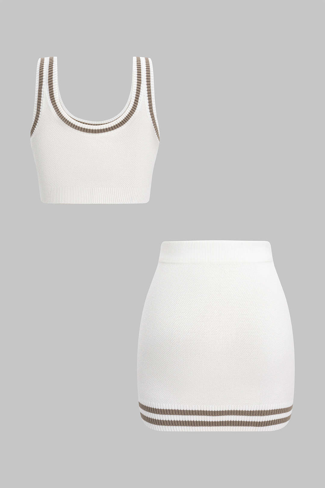 Kontrast Triko Askılı Üst Ve Şort Takımı