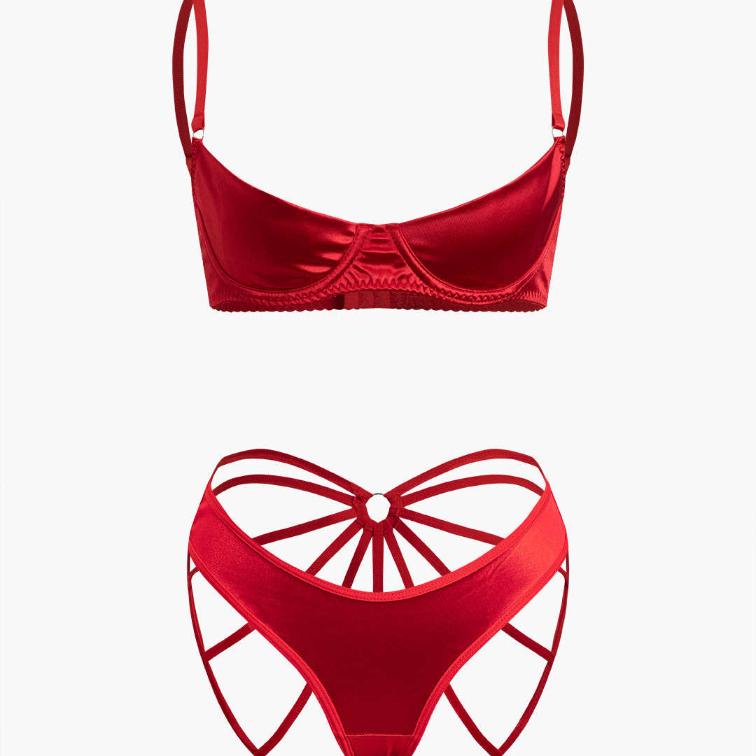 Saten Dekolteli İki Parçalı İç Giyim Takımı