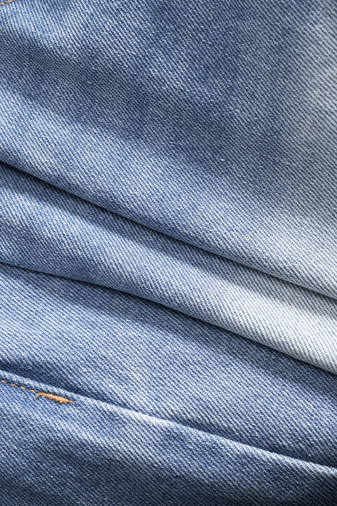 Denim Asimetrik Düğmeli Cep Yırtık Şort