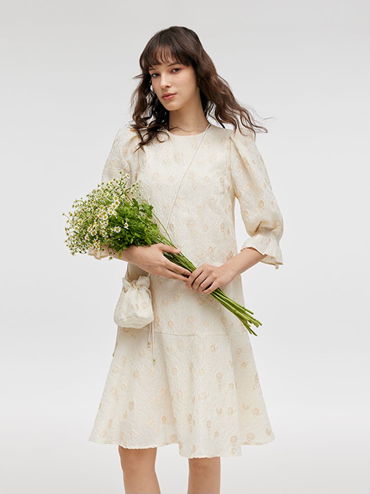 Olyssa Çantalı Jakarlı A-Kesim Fırfırlı Kadın Midi Elbise