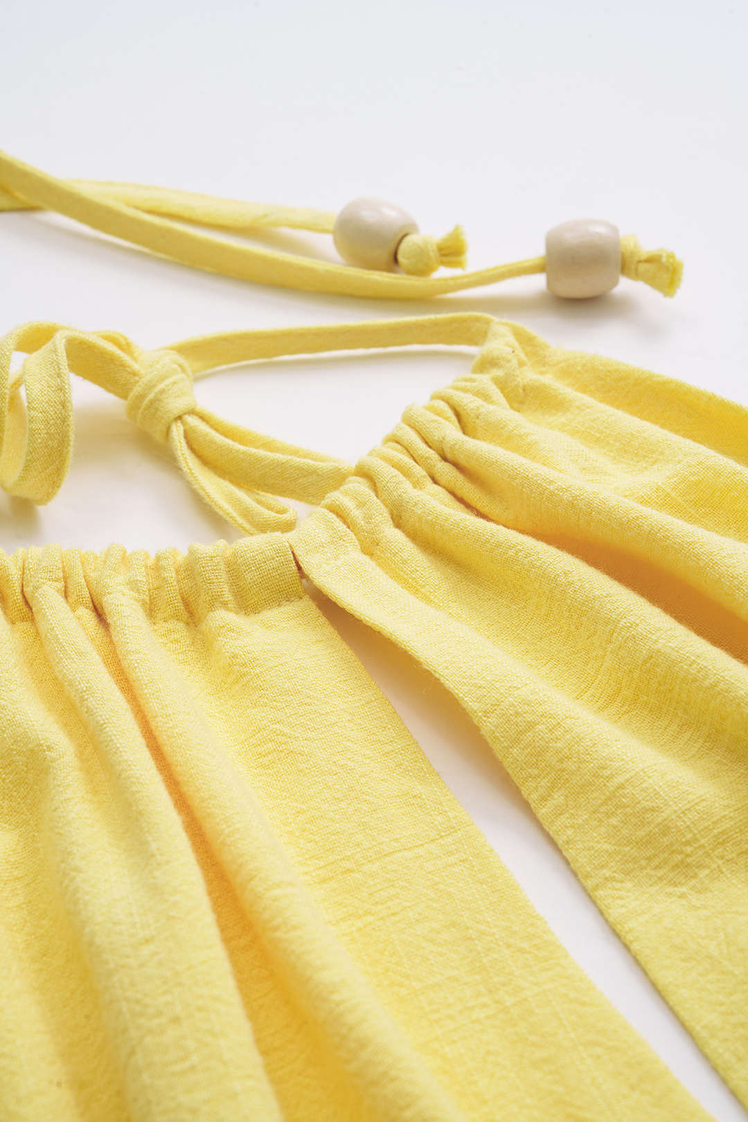 Halter Yaka Kesik Detaylı Kolsuz Maxi Elbise