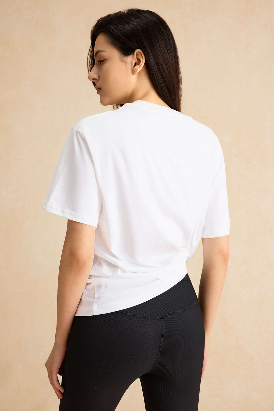 Harf Baskılı Yuvarlak Yaka Kısa Kollu Tişört