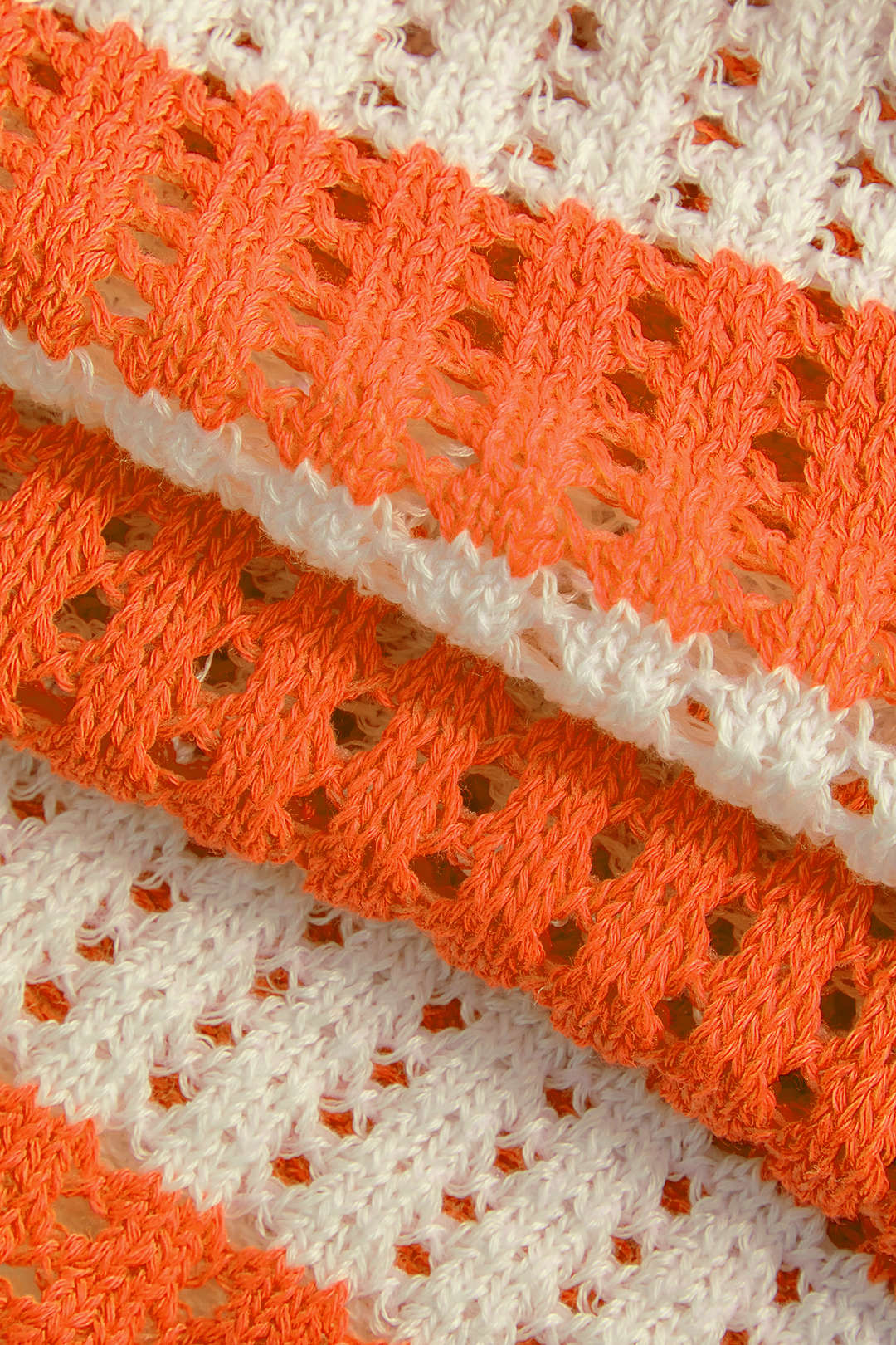 Çizgili Triko Delikli Şort Takımı