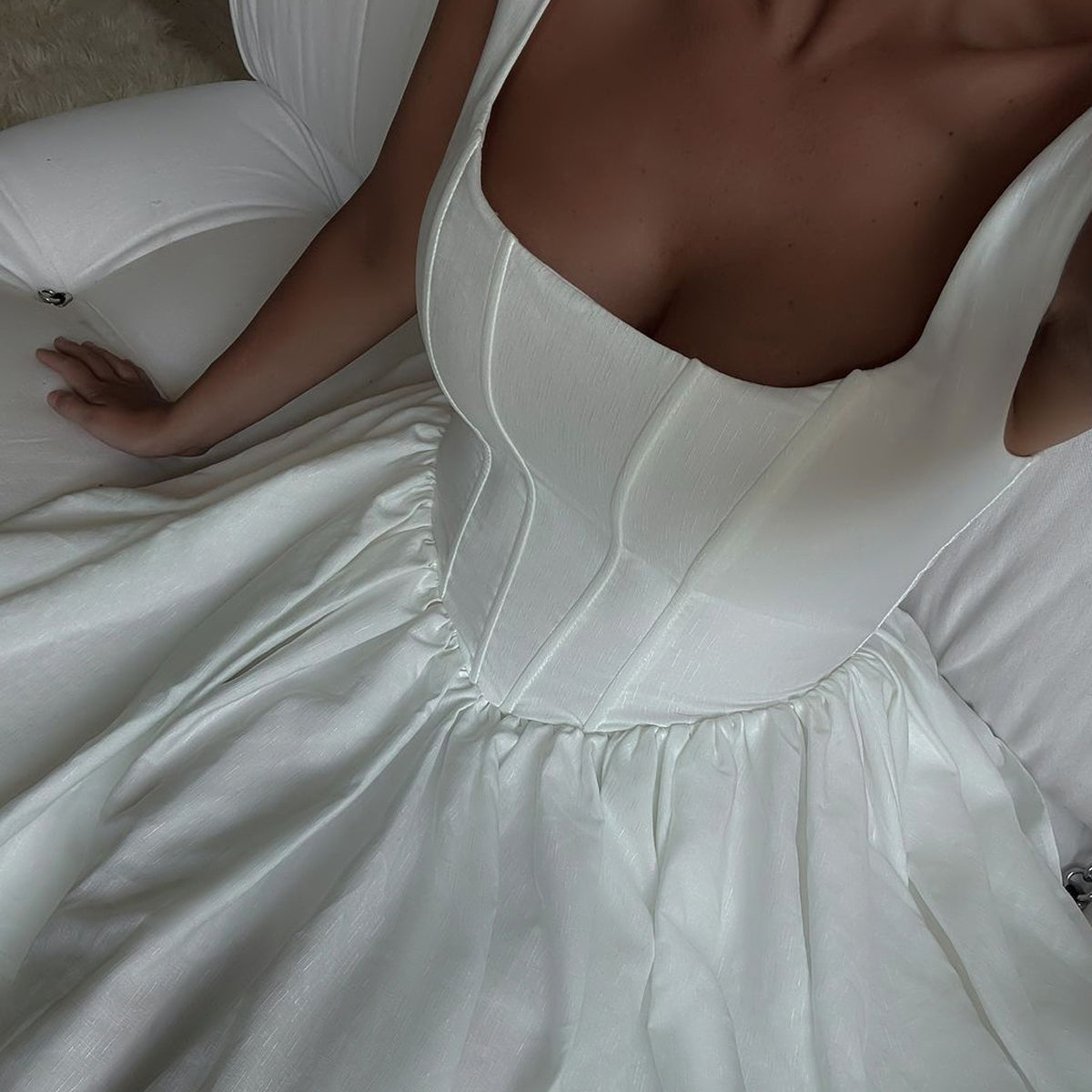 Fransız Zarif Solid Kısa Elbise