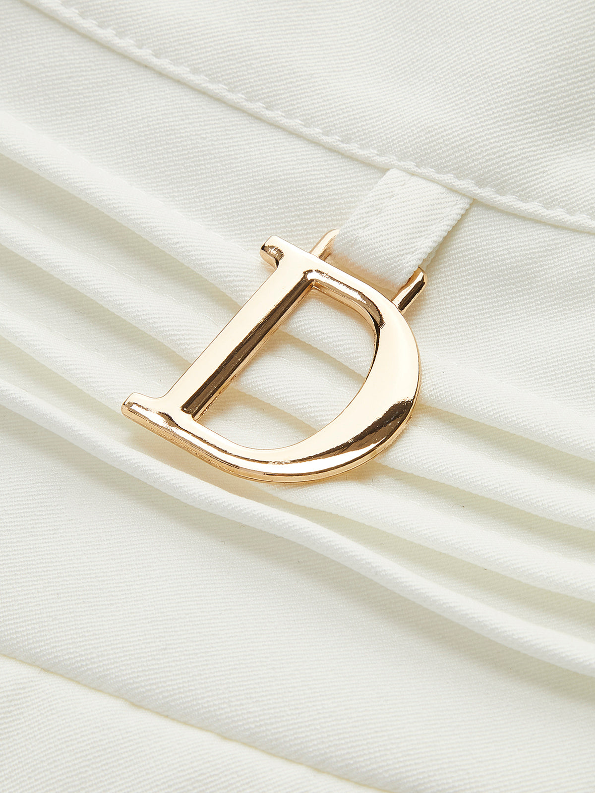 Metal Detaylı Pileli Kısa etek