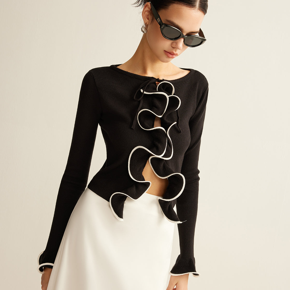 Kontrast Fırfırlı Skinny Hırka