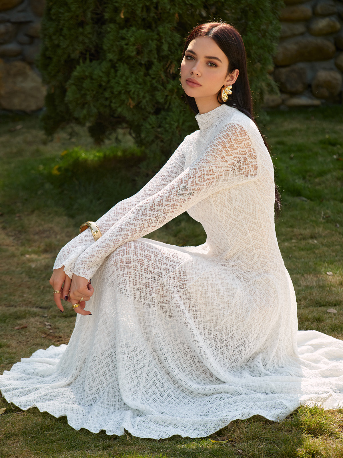 Olyssa Büzgülü Yaka Dantelli Uzun Elbise