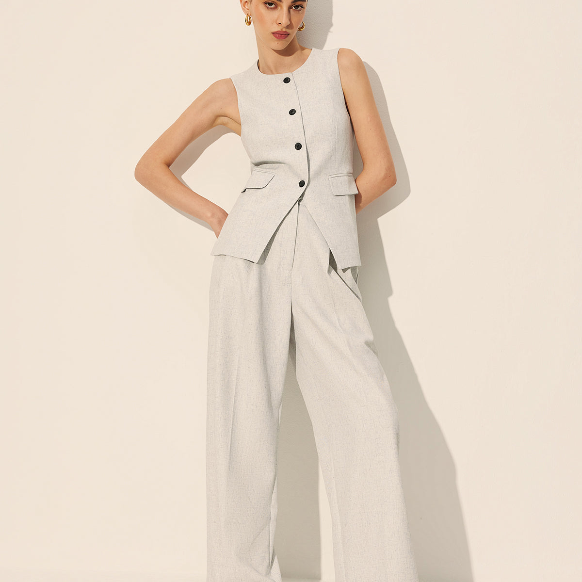 Şık Cepli Kolsuz Vücut Yeleği