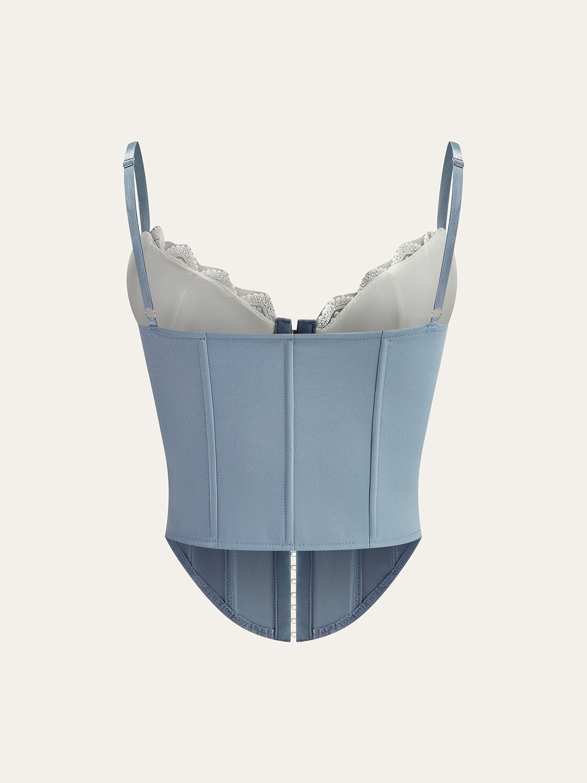 Çarpıcı Dantel Kenarlı Kalp Yaka Korse, Şık Fiyonk Detayı ile