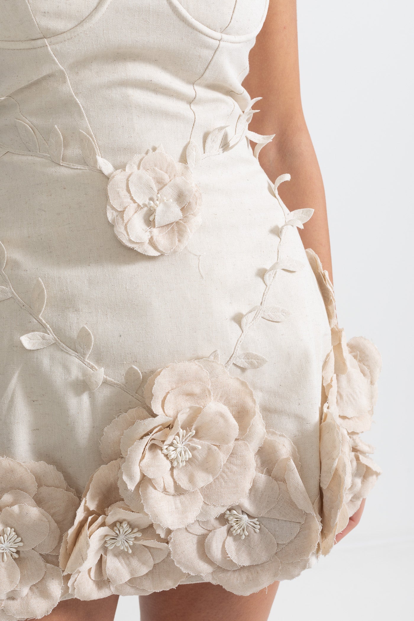 Olyssa 3D Çiçek Aplikeli Büstiyer Elbise - Ivoire