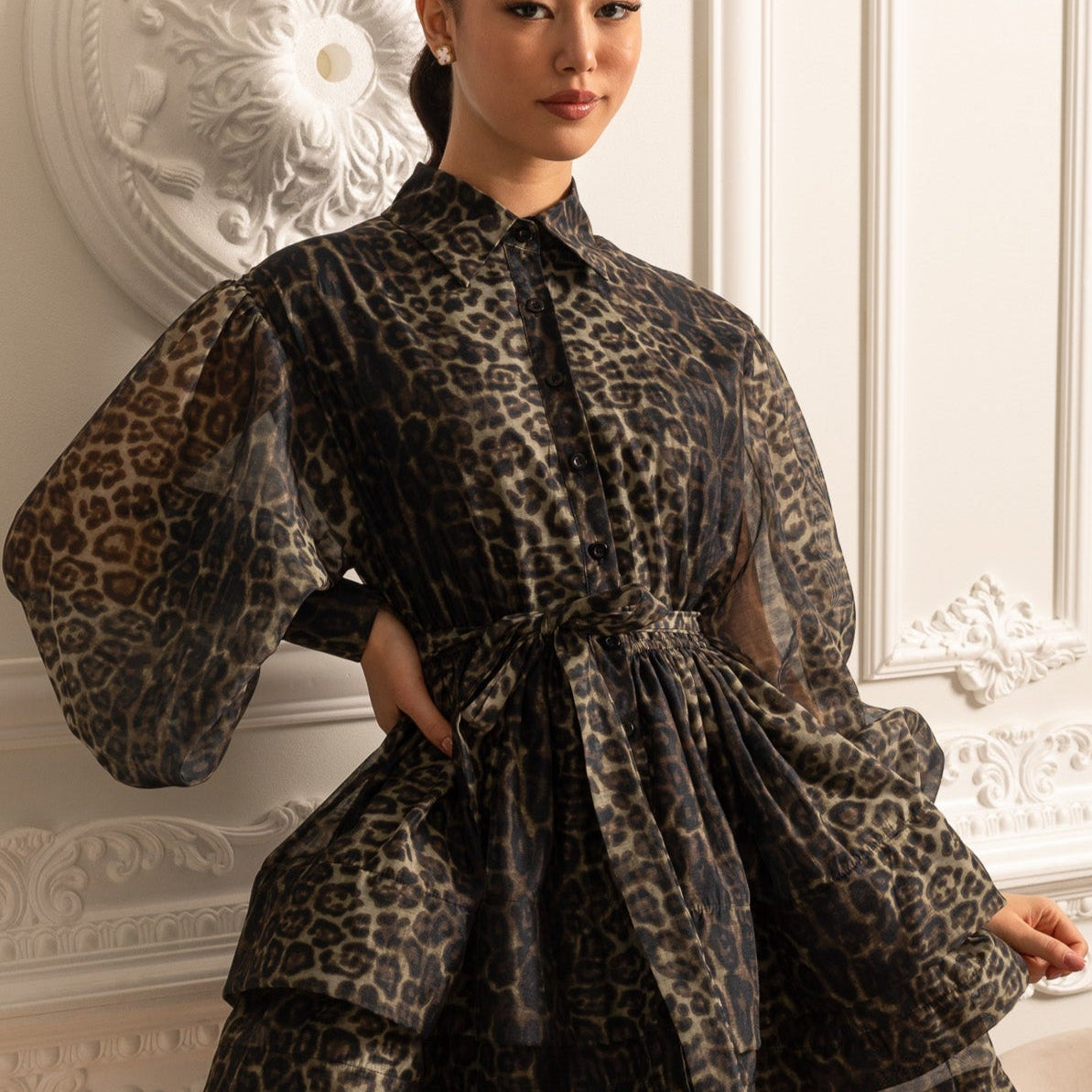 Olyssa Etekli Leopar Desenli Uzun Kollu Elbise