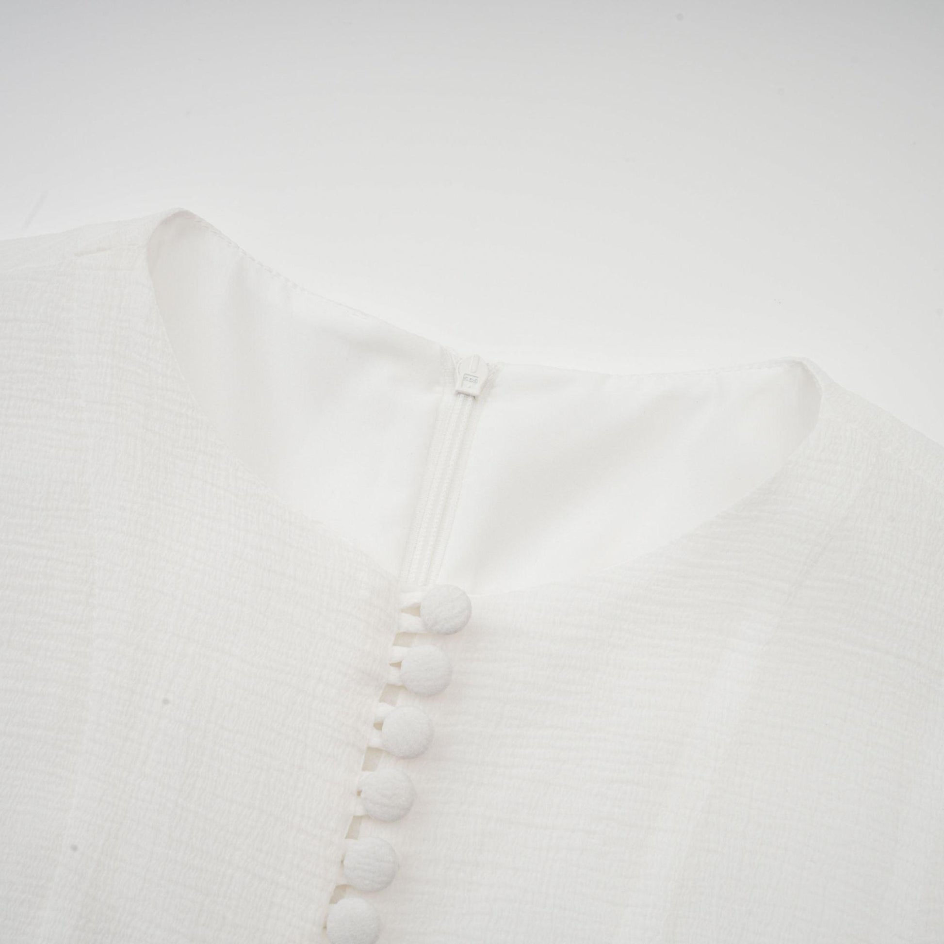 Olyssa Aurora Fırfır Detaylı Beyaz Mini Elbise