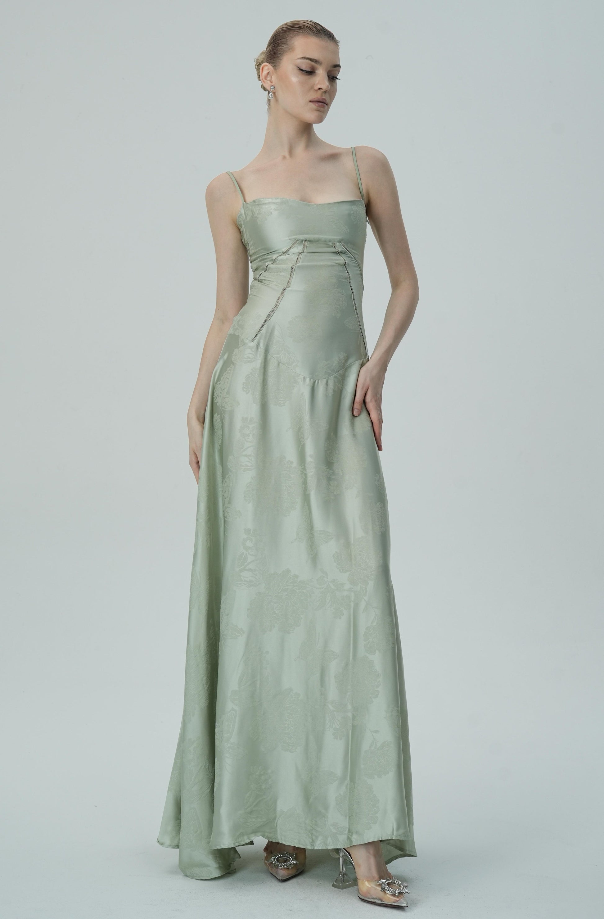 Olyssa Lavanta Çiçekli Jakarlı Saten Maksi Elbise