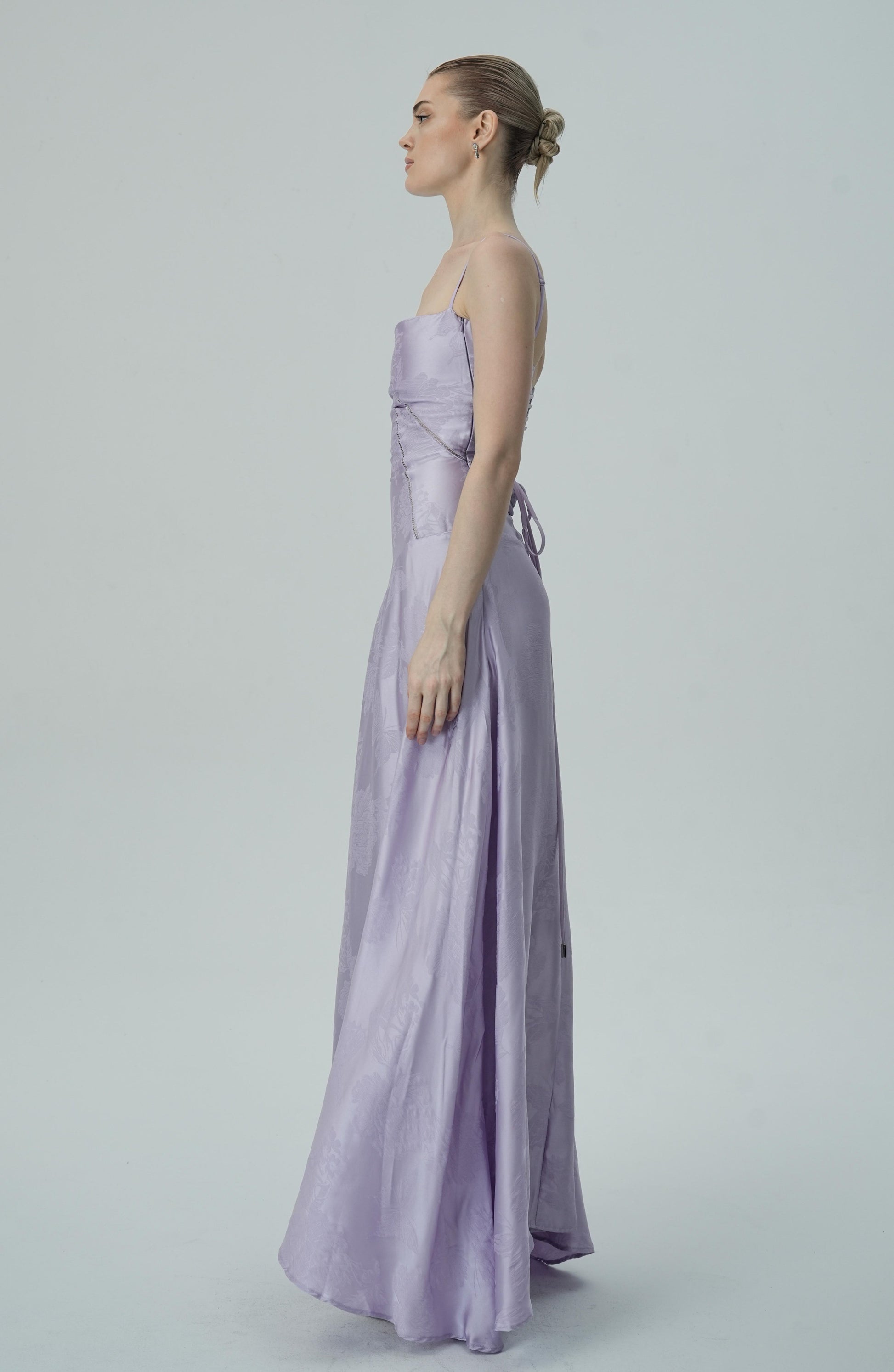 Olyssa Lavanta Çiçekli Jakarlı Saten Maksi Elbise