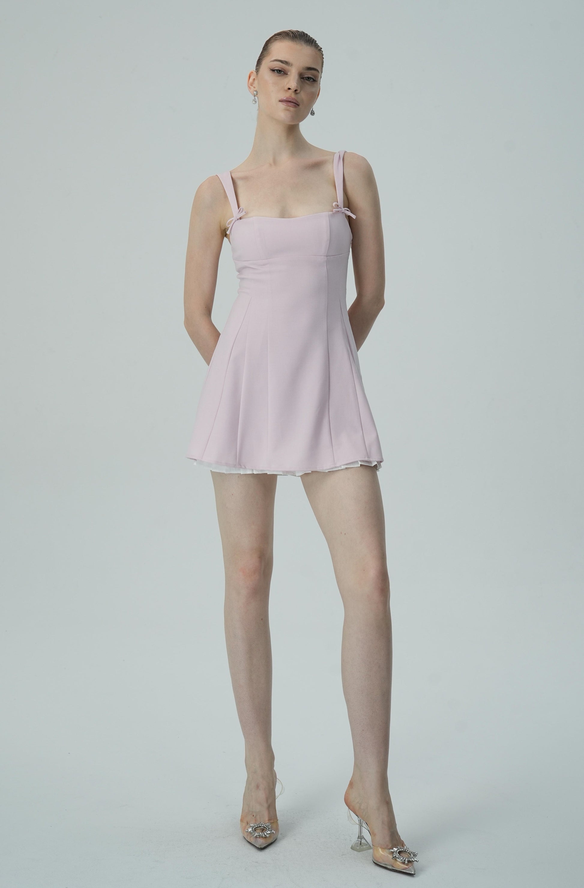 Olyssa Fiyonk Askılı Yumuşak Pembe Mini Elbise