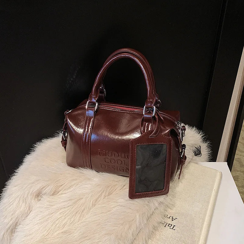 Retro Tarz Çapraz Askılı Bucket ve Tote Model Çanta