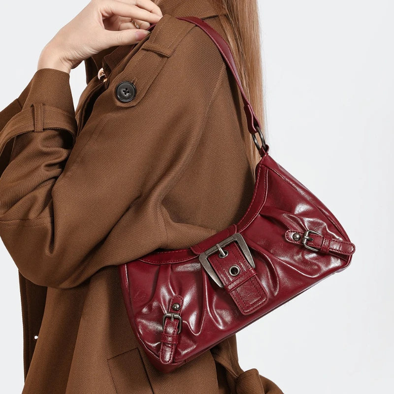 Retro Pileli Hobo Omuz Çantası