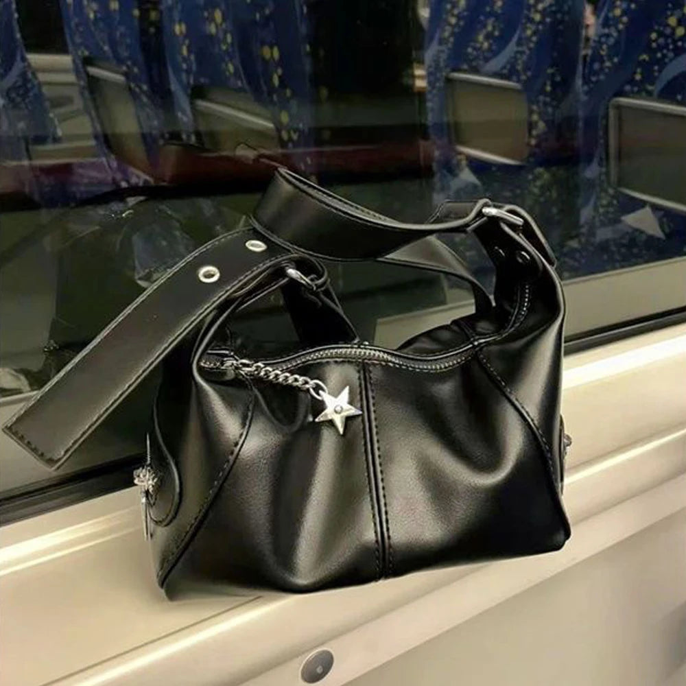 Yıldız Detaylı Deri Görünümlü Omuz Çantası