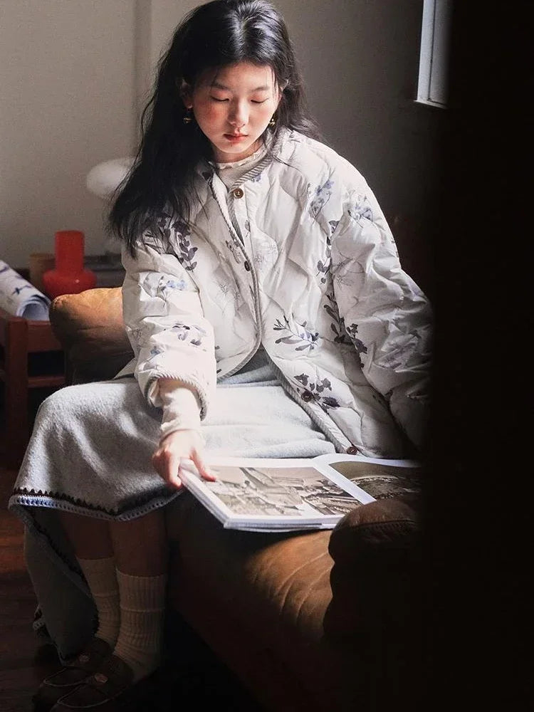 Çiçek Desenli Kapitone Ceket