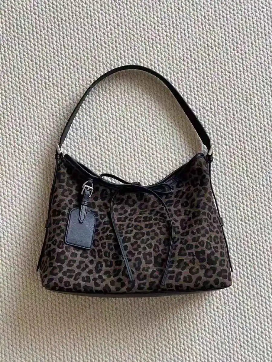 Leopar Desenli Omuz Çantası