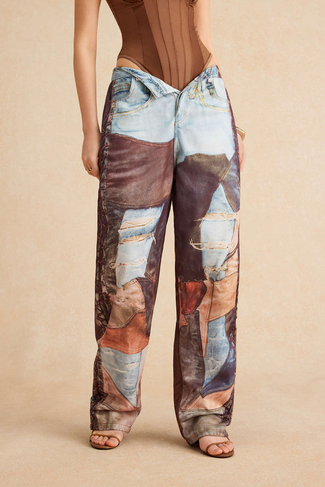 Renk Bloklu Düğmeli Geniş Paça Pantolon