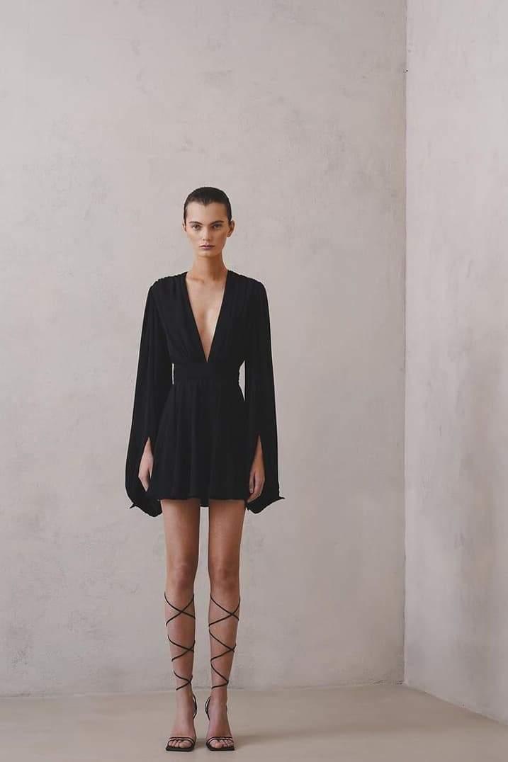 Olyssa Amelia Derin V Yaka Mini Elbise