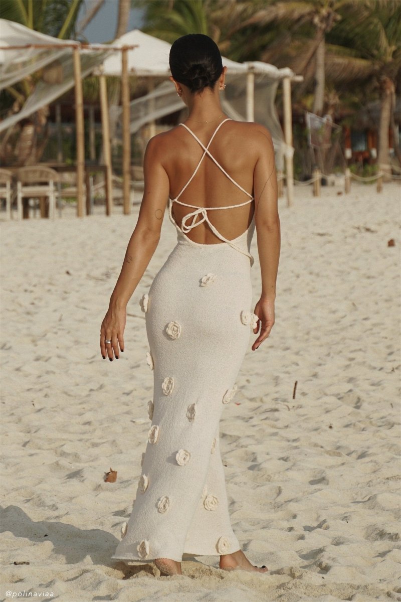 Olyssa Edwina V yakalı Örme Çiçekli Uzun Elbise