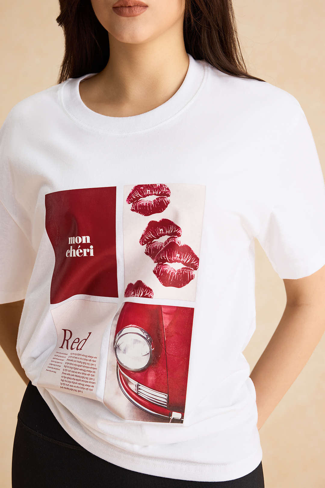 Harf Baskılı Yuvarlak Yaka Kısa Kollu Tişört