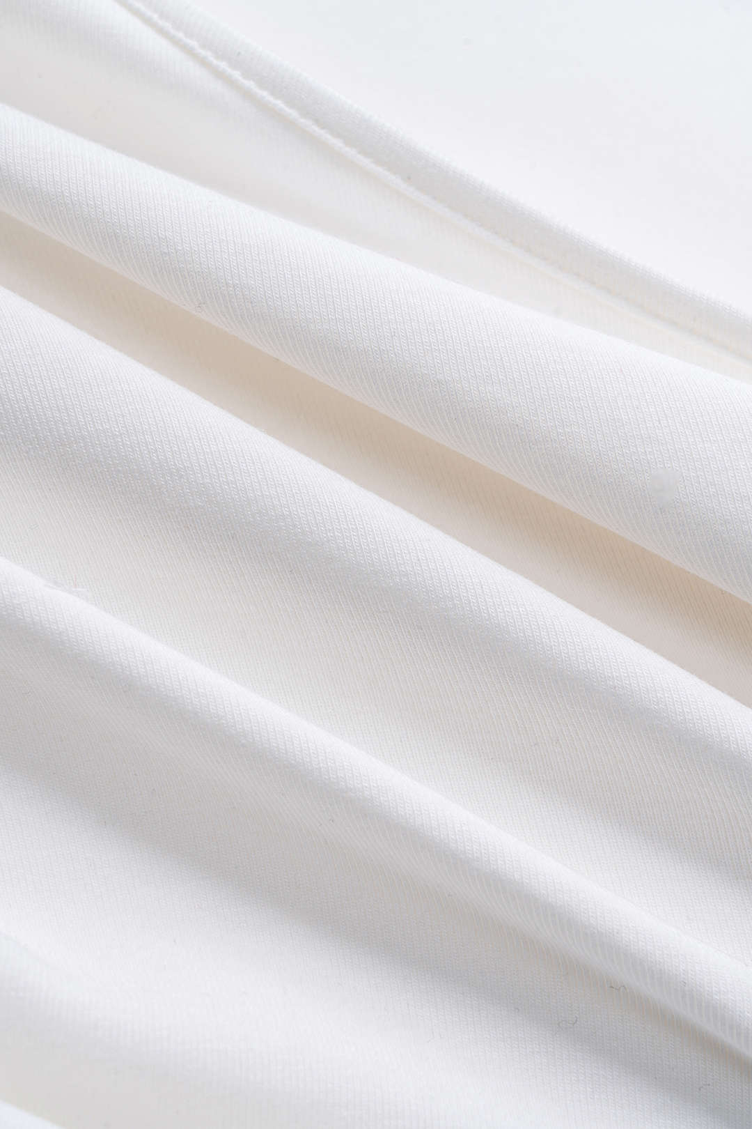 Büzgülü Tek Omuz Asimetrik Çekme Üst ve Denim Yıkanmış Düğme Cepli Yarık Etek Seti