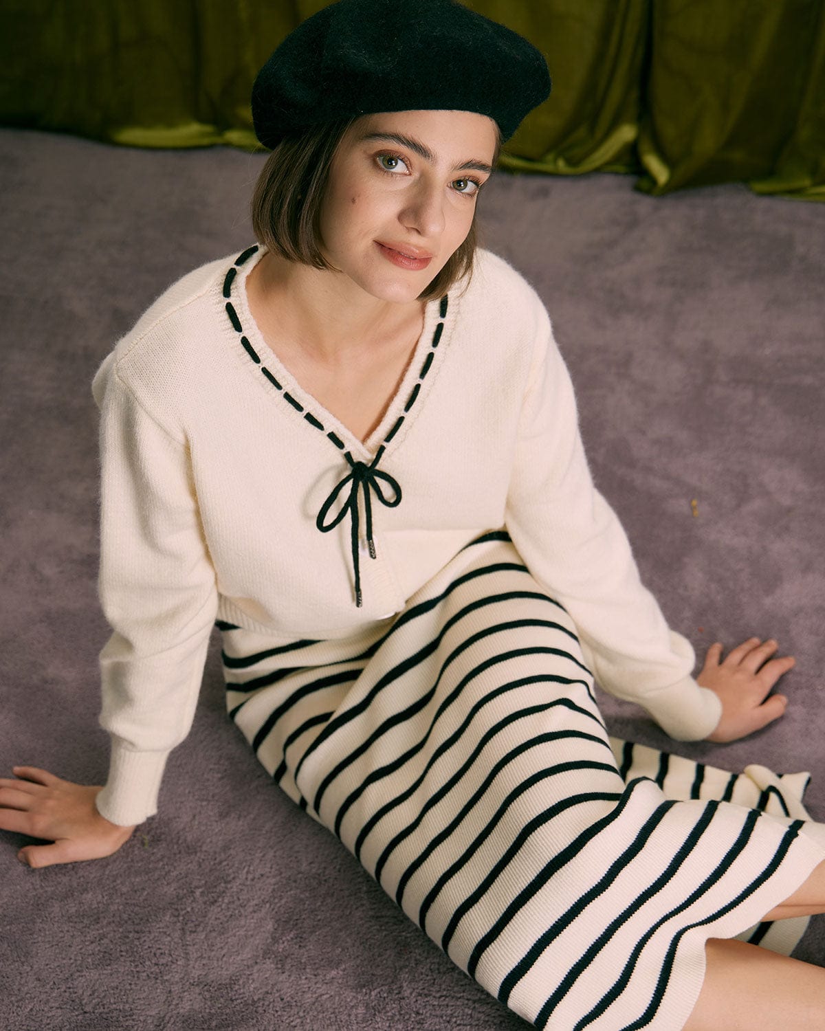 Bej Renkli Elastik Bel Çizgili Triko Midi Etek